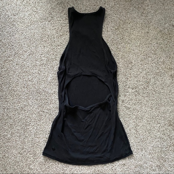 LULULEMON "Front & Centre" Gray Tank *Rare* - Picture 5 of 6
